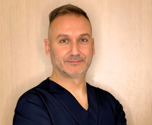 Javier Oltra Chicote