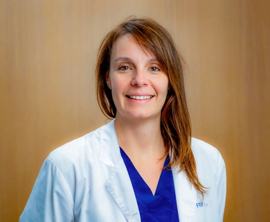 Dr. Laura Torres